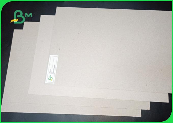 Épaisseur carton gris de bonne rigidité de dureté de 1.5mm - de 2.5mm en feuilles