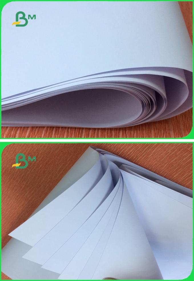 effet d'encre d'école de 70gsm 80gsm le bon de papier non-enduit de livre couvre la taille 900 * 1000mm