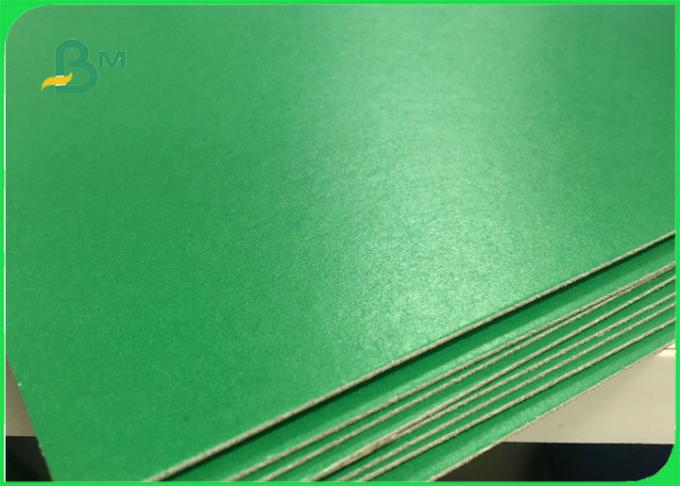 Rigidité de panneau obligatoire de Livre vert colorée par certificat de FSC bonne adaptée aux besoins du client