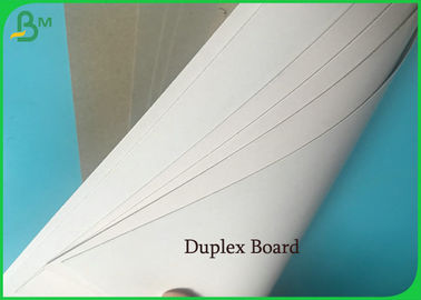 Panneau duplex enduit blanc réutilisé de pulpe 400g 61*61cm avec blanc enduit