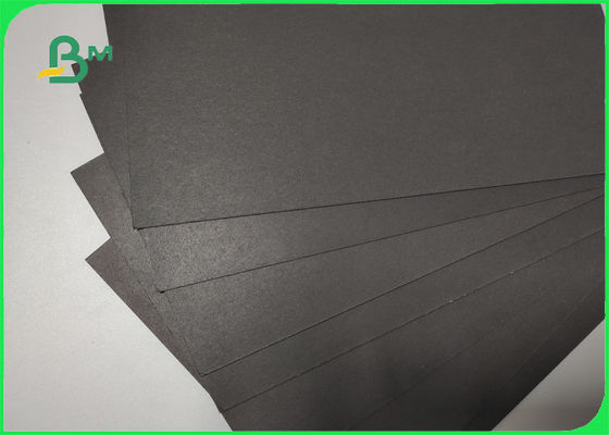 Petit pain de papier de noir qui respecte l'environnement de 250gsm 300gsm pour la rigidité de label