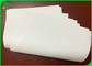 Papier excentré non-enduit de papier lisse blanc 787mm de 50gsm Woodfree en petit pain