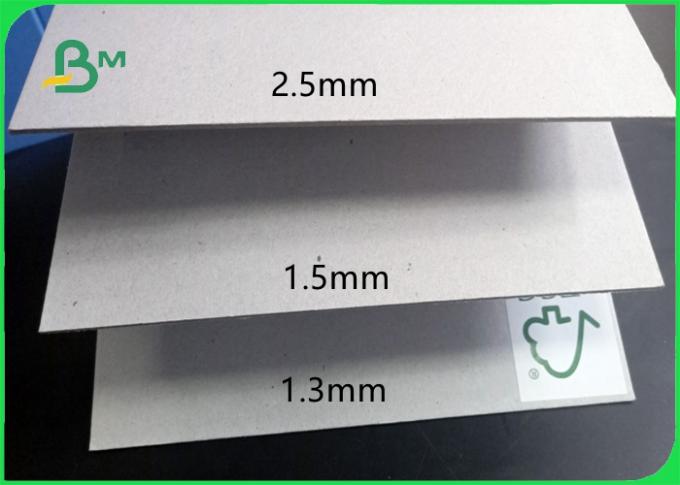 2.0mm FSC ont approuvé le panneau de puce gris favorable à l'environnement en feuille