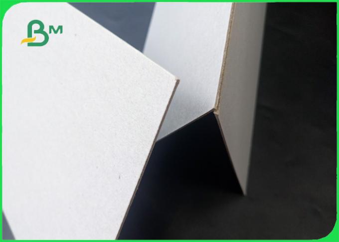 Bon carton gris de résistance d'humidité Gris 1.5mm/1.7mm/1.9mm dans la largeur 70*100mm