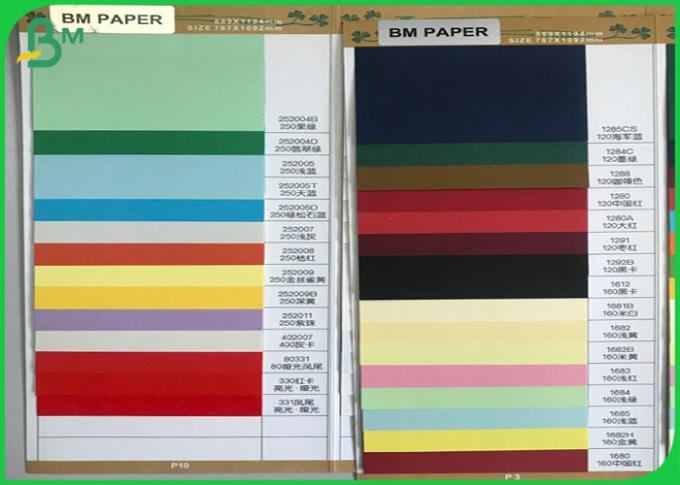 Le double de pulpe de Vierge a dégrossi la couleur 80G de papier 150G 230G Bristol Folder Paper Board Roll