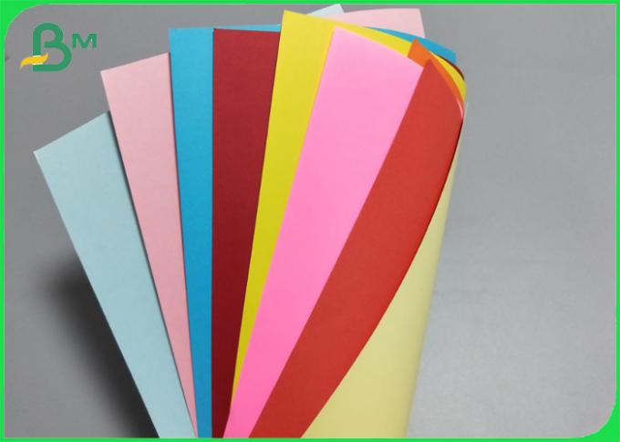 300g a coloré couleur latérale de papier Bristol Boards de panneau d'affiche la double