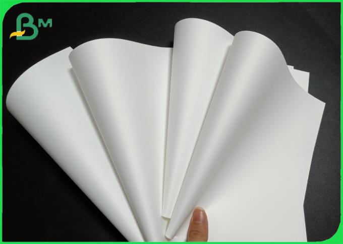 papier synthétique blanc imperméable de 100um 130um pour l'impression d'affiche