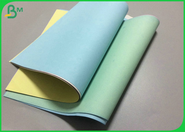 Couleur vert-bleu rose CFB sans carbone 50g de papier avec la pâte de bois naturelle de 100%