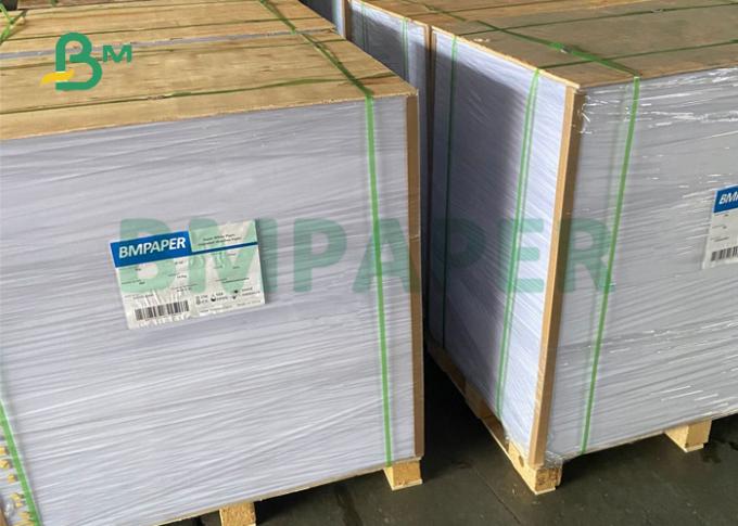 le papier enduit de 57gram 64gram LWC pour le livre insère la bonne exécutabilité de 70 x de 95cm