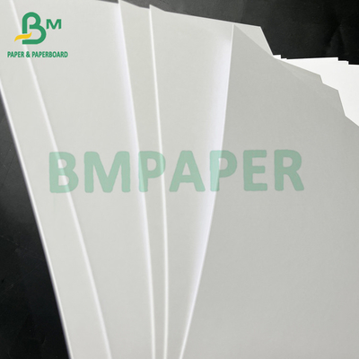 Bon effet d'impression 200 gm 250 gm Papier lisse non revêtu sans bois