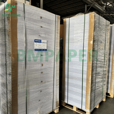 120+120+120g feuilles de carton ondulé blanc pour revêtement cosmétique 30" x 40"