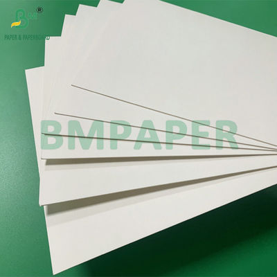 Papier absorbant à haute absorption d'eau 0,4 mm 0,7 mm pour la fabrication de papier pour bouchons de bouteilles