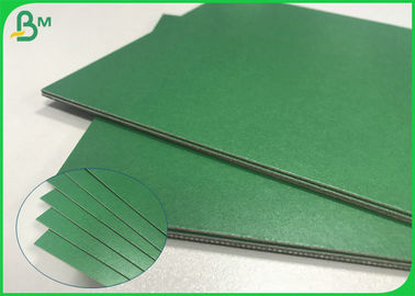 carton épais lisse 1.8mm solide de Livre vert de 1.2mm 1.5mm pour l'attache de livre