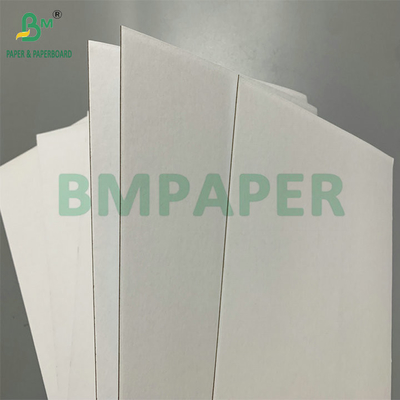 Carton laminé multicouche à surface blanche grise de 2 mm et 2,5 mm pour réaliser des couvertures de livres photo