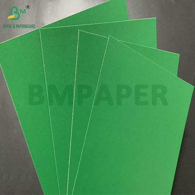 1.1mm 1.2mm Vert revêtu Laqué Rigidité Carton gris arrière Carton dur
