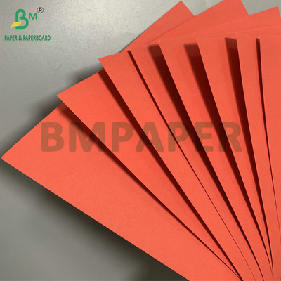 Deux côtés imprimés non revêtus 110gm 150gm Carton coloré pour la fabrication de cartes