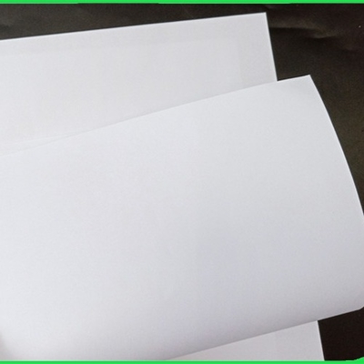 Épaisseur 60 gm - 120 gm Blancheur élevée104% Papier offset pour livres scolaires