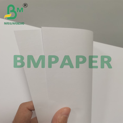 120 g Blancheur élevée Bonne résistance Ruloir de papier kraft blanc Largeur 889 mm