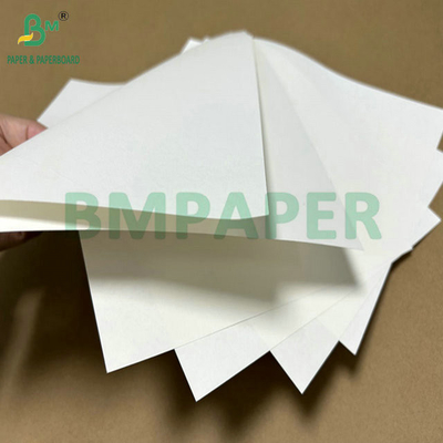 70 gr 80 gr Résistance à la déchirure Papier blanchi pour sac de ciment 720 mm 820 mm