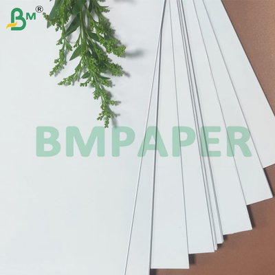 Non toxique 0,3-3,0 mm d'épaisseur Feuille de papier absorbant l'eau