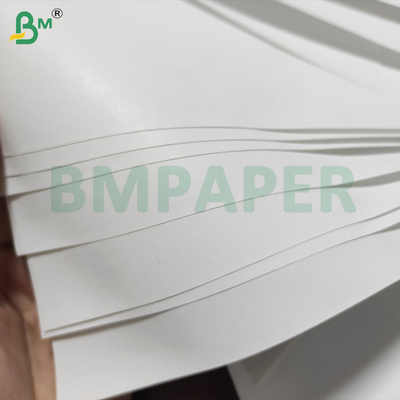 Papeterie de reçu thermique 65 grammes en vrac de 90um en rouleau de papier blanc