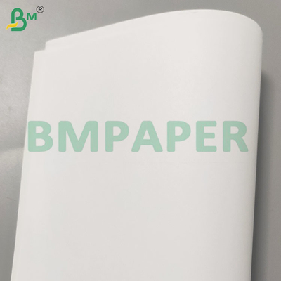 Feuilles de papier d'impression offset non recouvertes avec une bonne absorption d'encre