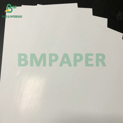 70 gm 75 gm Haut blanc C1S Brillant Haut résistance à l'humidité Papier pour la fabrication d'étiquettes en boîte