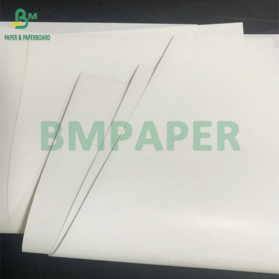 65 gm 70 gm Résistant à l'eau Résistance à l'humidité Papier brillant mono-couché Pour étiquette de bouteille de bière