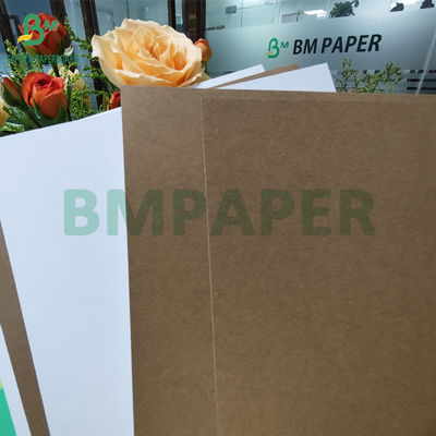 0.7mm 590gm Carton Kraft blanc pour produits électroniques Package 79 x 109cm