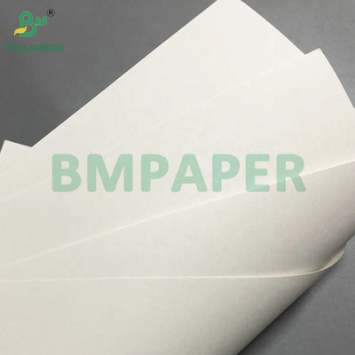 70 gm 80 gm Haute rigidité Papier kraft blanc lisse imprimable pour sac à provisions