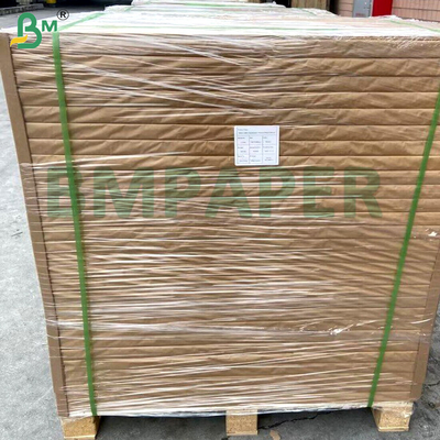 230 grammes de carton argenté brillant haute rigidité résistance au pliage et aux rayures pour les cartes de voeux d'emballage de luxe