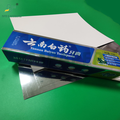 Carton métallisé argenté brillant pour dentifrice 700 x 1000 mm