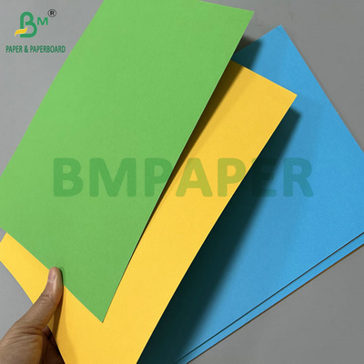 180 grammes 220 grammes Papier de couleur bleu jaune pour l'impression normale 70 x 100 cm