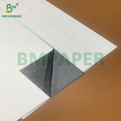 300 g de papier de cartes à jouer à base noire à deux côtés, carton d'impression numérique recouvert de blanc