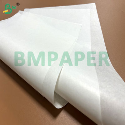 Papier d'emballage kraft ciré blanc vierge 40gsm 45gsm pour l'emballage de sandwichs 18x18
