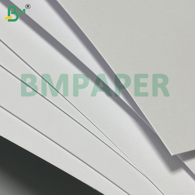 400 grammes papier à absorption d'encre lisse pour les brochures de qualité supérieure