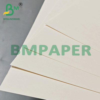 Papier Kent 210 g/m² haute blancheur, 500 feuilles, 270 x 390 mm, pré-imprimé