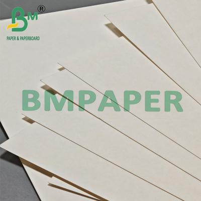 Papier Kent 210 g/m² haute blancheur, 500 feuilles, 270 x 390 mm, pré-imprimé