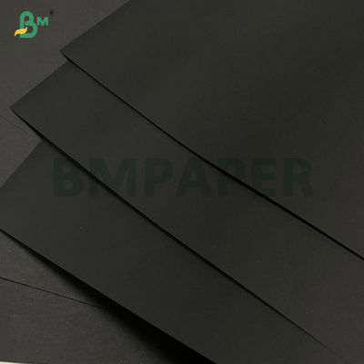 Papier kraft noir 110 g/m² 100 % pâte vierge pour la fabrication de cartes