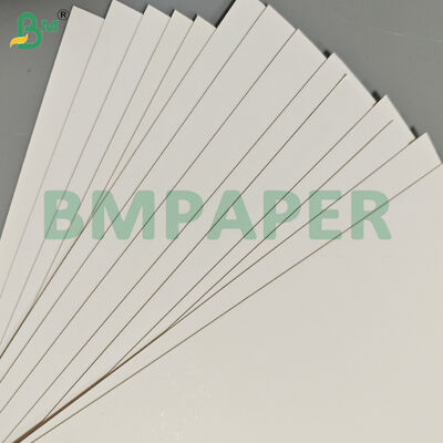 350 grammes de feuilles de carton blanc recouvertes de deux côtés pour la fabrication de boîtes