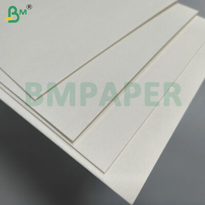 Carton de dessous de verre non couché 390 g/m² 455 x 650 mm pour sets de table et socles à gâteaux