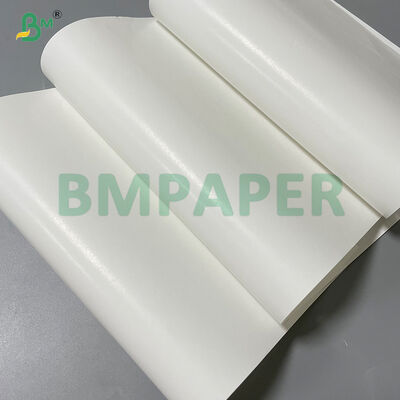 Super blanc 70gm Adhésion à l'encre Papier résistant à l'humidité Pour les boîtes à aliments Étiquettes 32*47cm En feuille