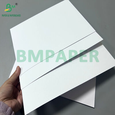 Papiers de couverture non couchés sans bois 250 g/m² 300 g/m² pour l'impression de livres 61 x 86 cm