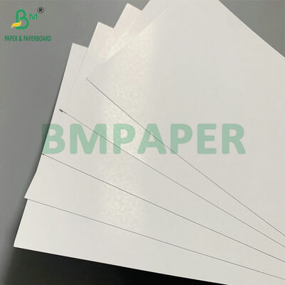 Papier pour cartes à jouer à opacité élevée 310GSM 320GSM à âme bleue Carton pour cartes de poker