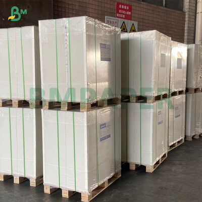 Cartes à jouer à finition brillante recto-verso, papier à âme noire 300 g/m² 310 g/m²