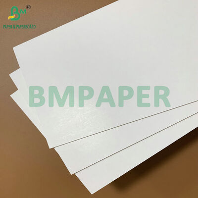 Carton blanc laminé double face de 1 mm et 1,5 mm pour boîtes cadeaux rigides et couvertures de livres