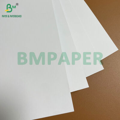 350 gm 400 gm Impression offset douce blanche épaisse en carton non recouvert 28 x 40