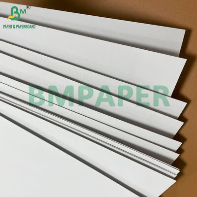 Rigidité parfaite 200 gm 250 gm 300 gm Papeterie blanche non revêtue pour couverture de livre