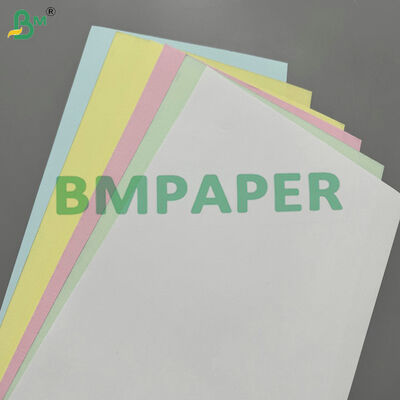Papier NCR de qualité supérieure / papier de copie sans carbone 80 gm 170 gm pour factures et reçus