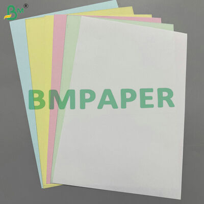 Papier NCR de qualité supérieure / papier de copie sans carbone 80 gm 170 gm pour factures et reçus